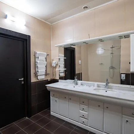 Hotel Verhovina Petropavlovskaya Borshchagovka